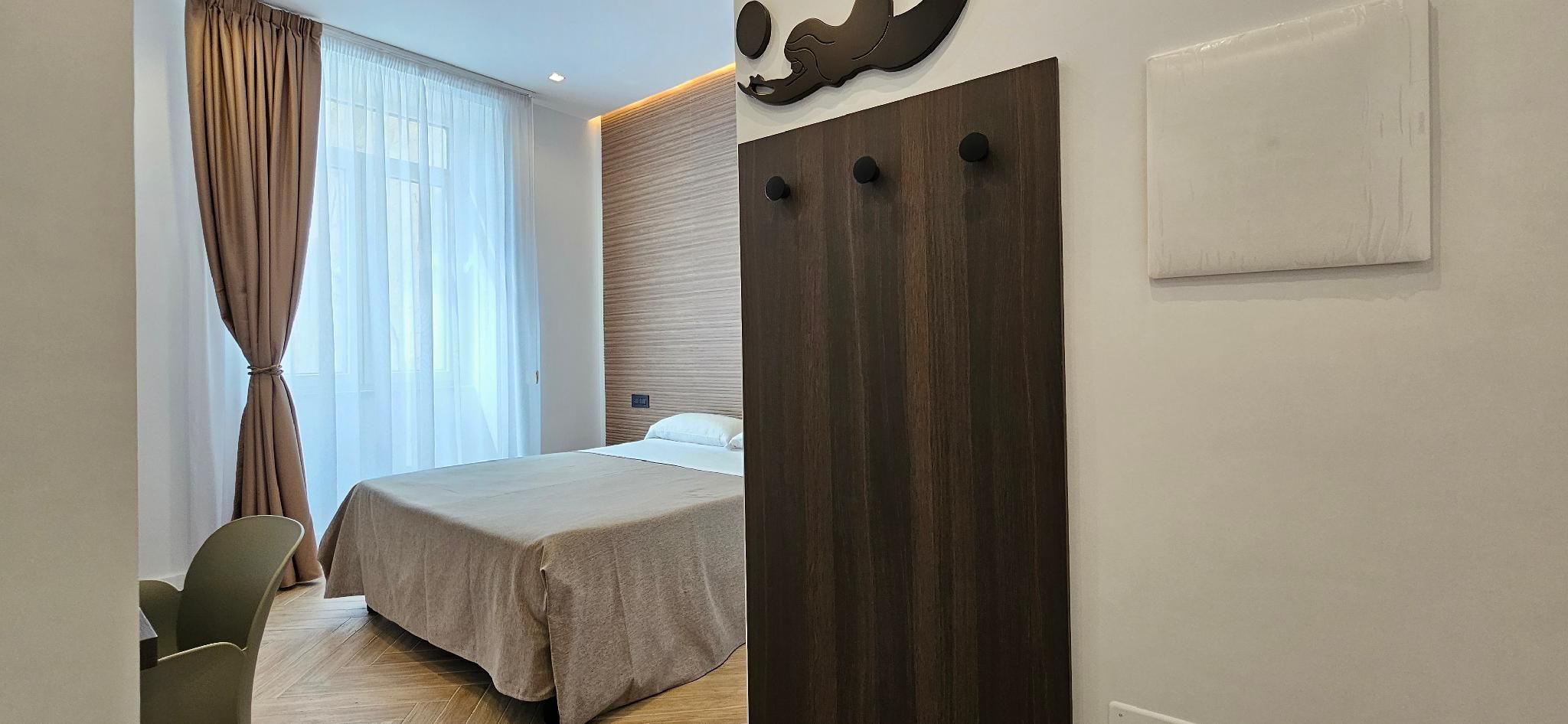 Dimora Neapolis Deluxe Courtyard View Room