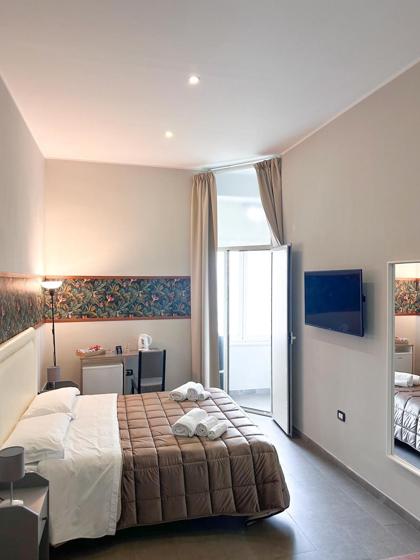 Triple Room with Private Bathroom