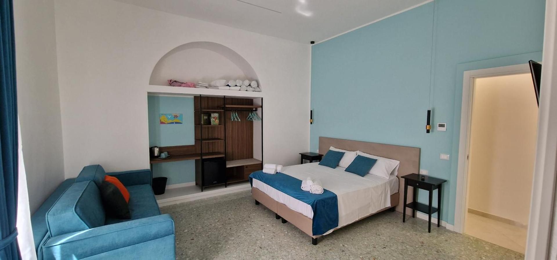 Deluxe Quadruple Room