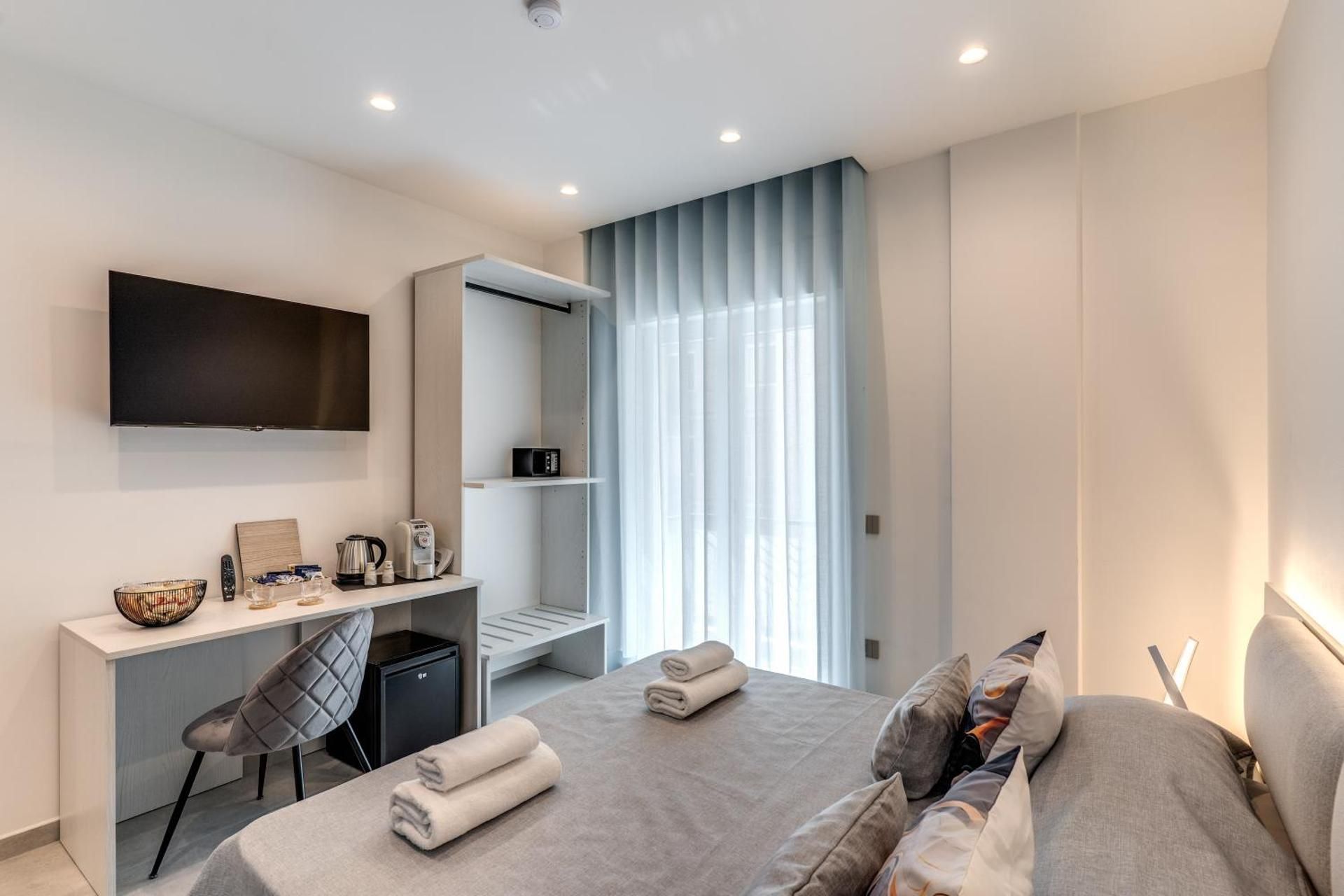 Welcome Inn Napoli Rooms, private bathrooms Double Room 3