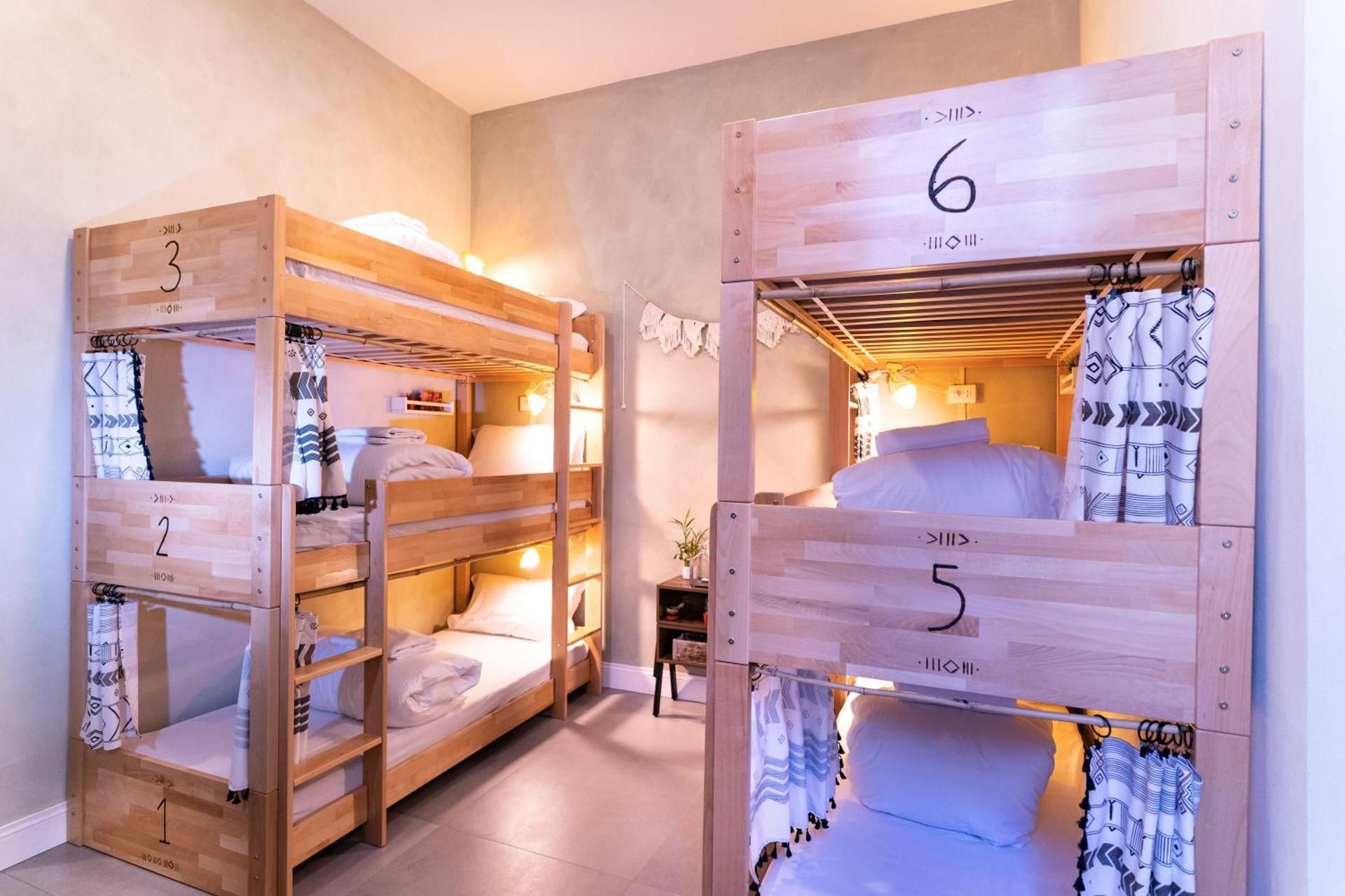 Bed in 6 Bed Room