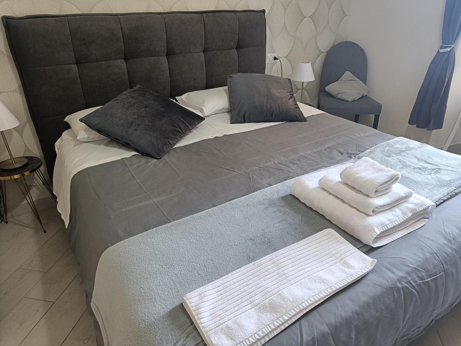 Large Double Room
