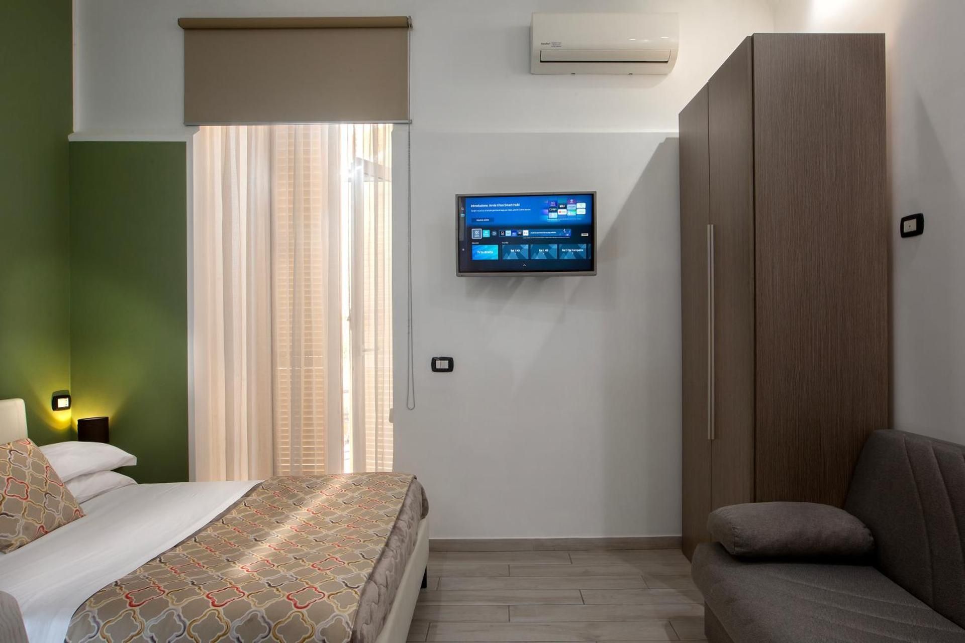 Residenza Suarez Double Room with Terrace 3