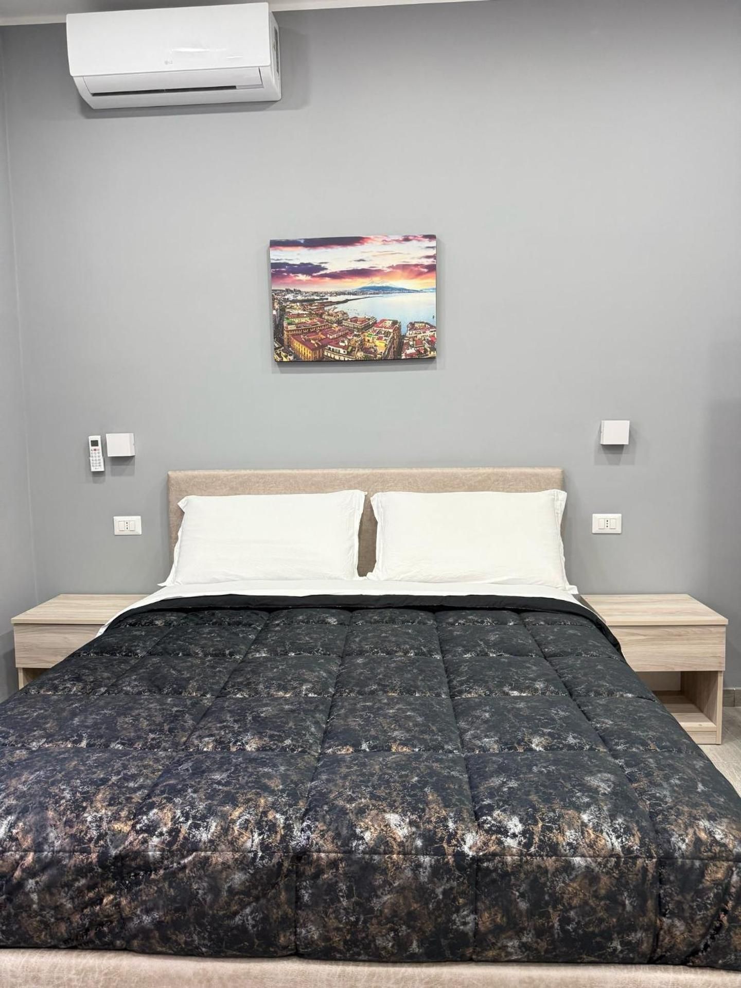 Punto di Partenza , starting point Quadruple Room with Private Bathroom 2