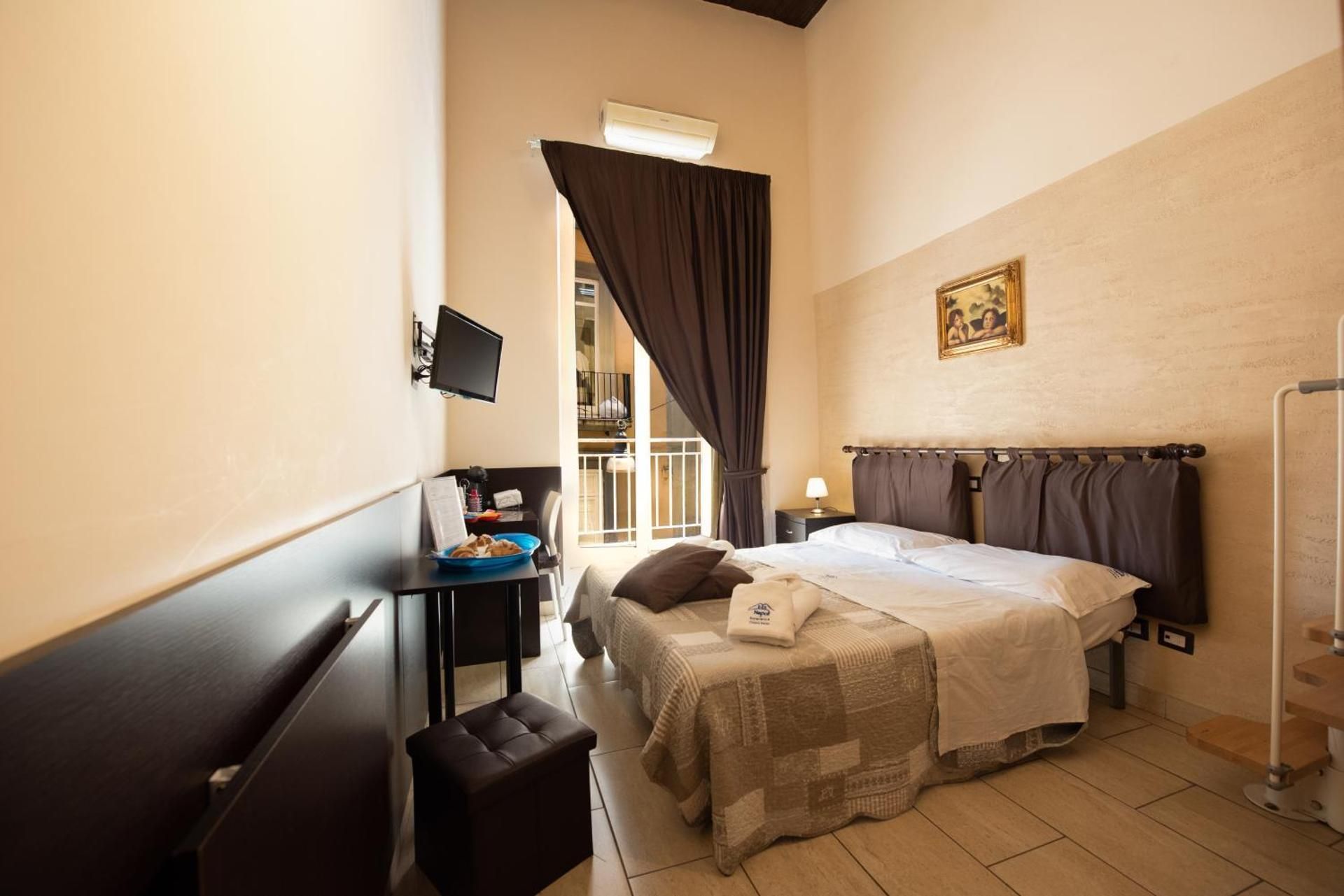 Napoli Affittacamere Quadruple Room
