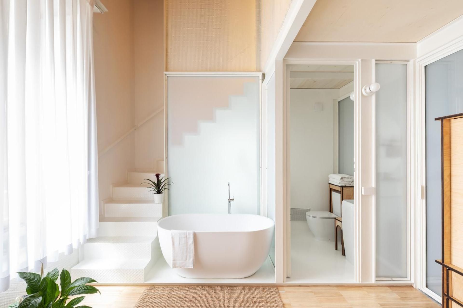 Deluxe Double Room with Bath