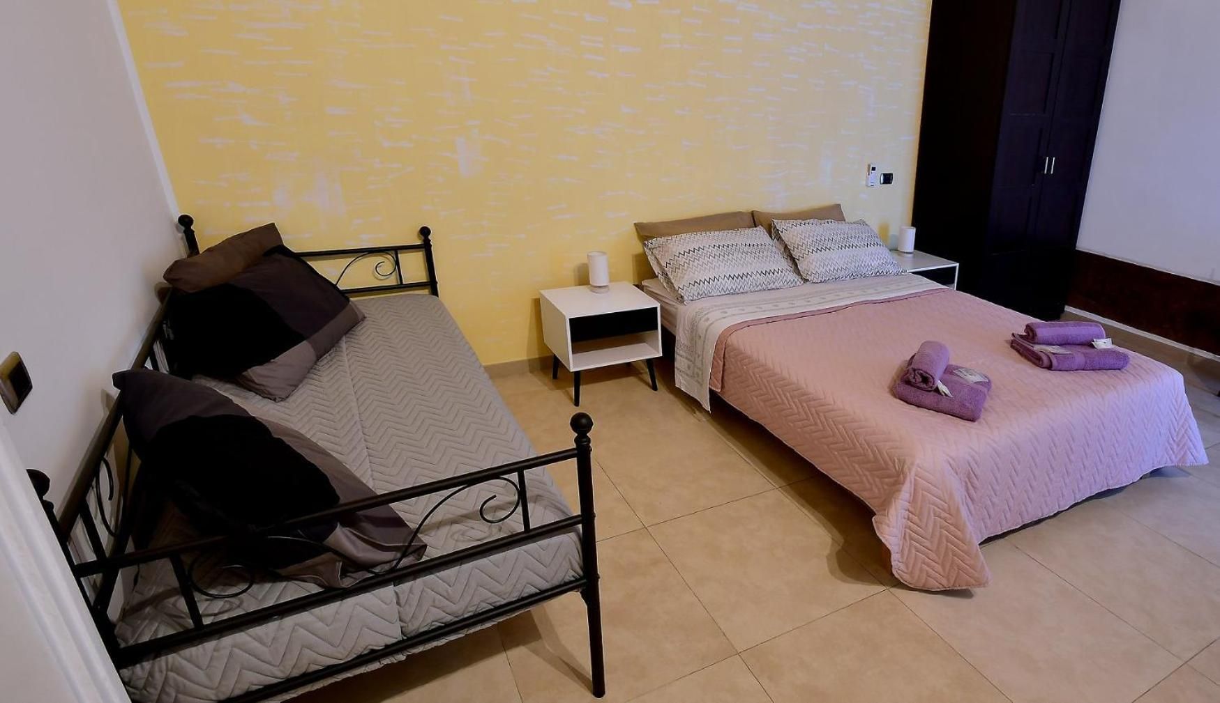 Triple Room with Private Bathroom