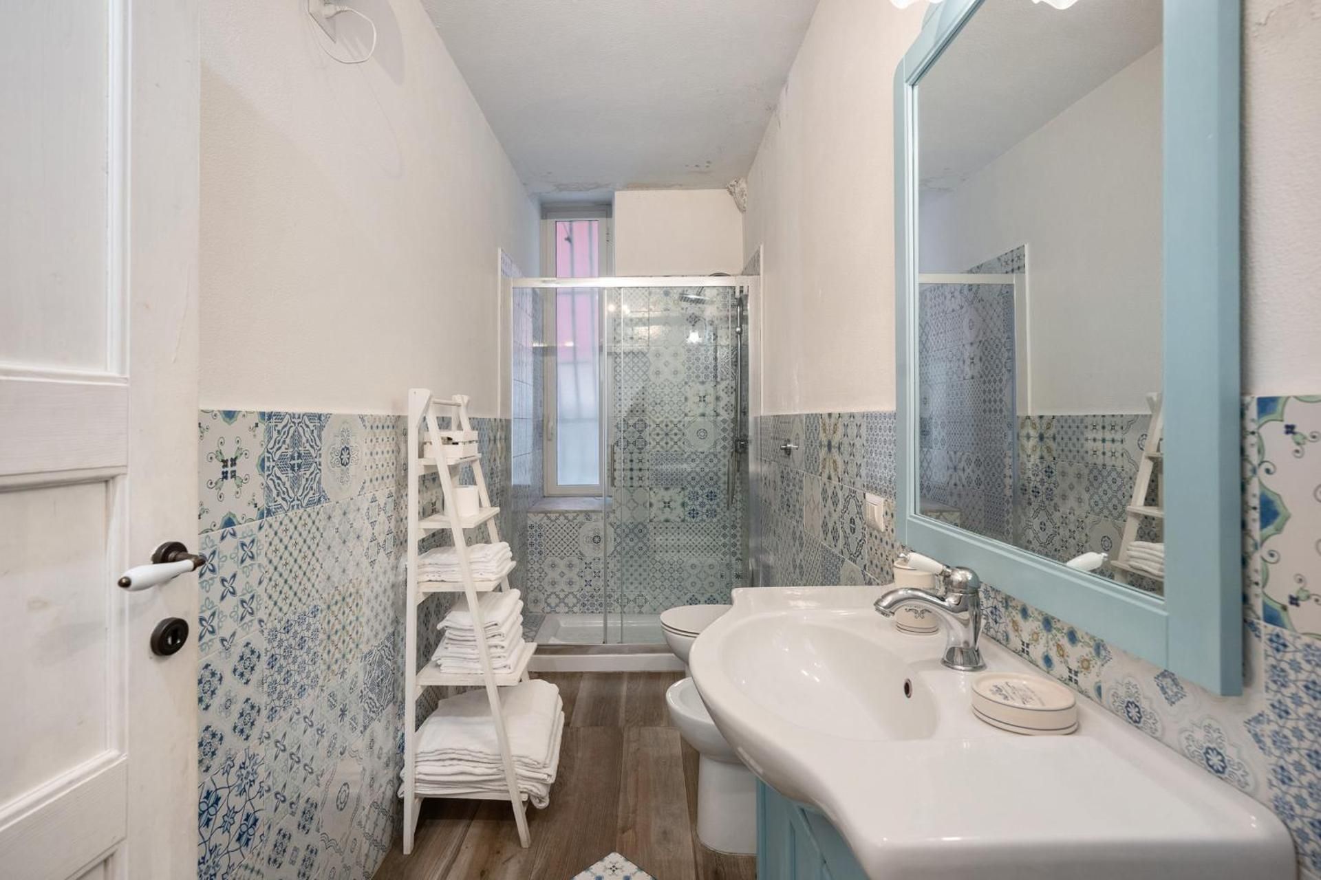 Superior One-Bedroom Apartment