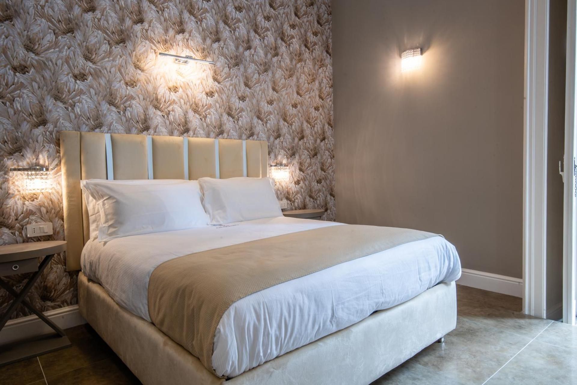 Leone Camere D'autore rooftoprince CENTRO STORICO