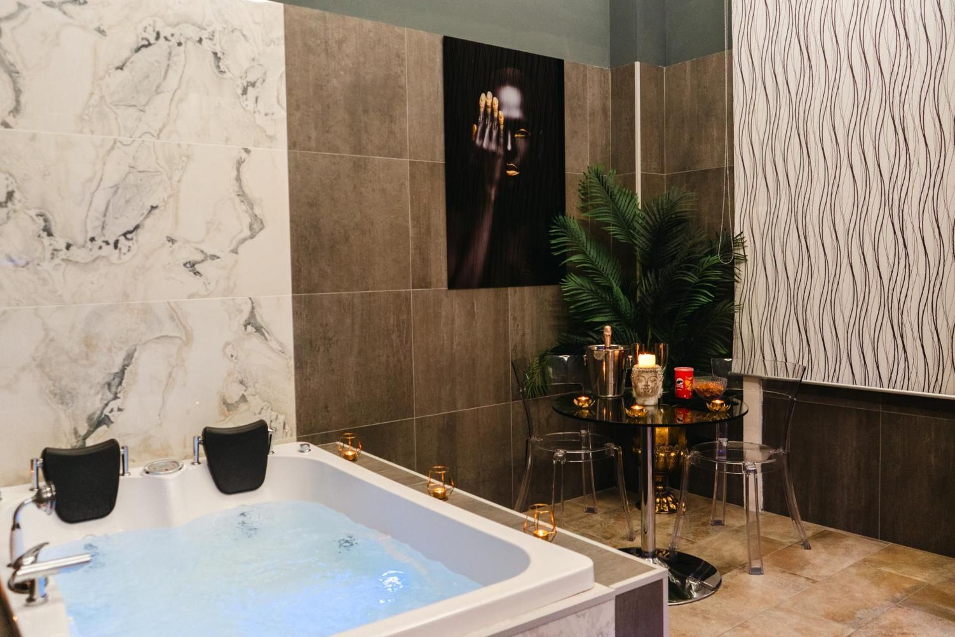 Double Room with Spa Access