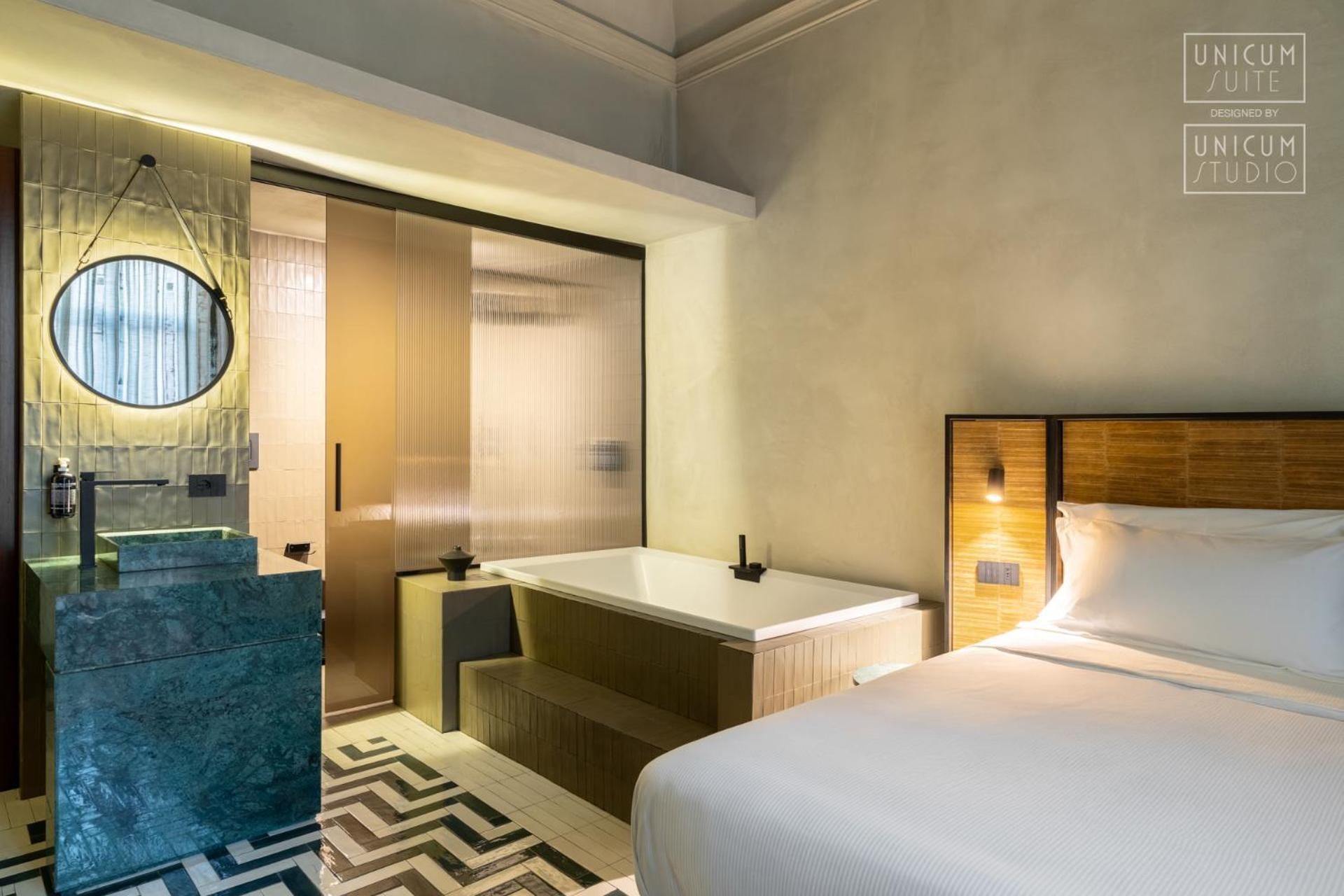 Deluxe King Room with Spa Bath and Balcony