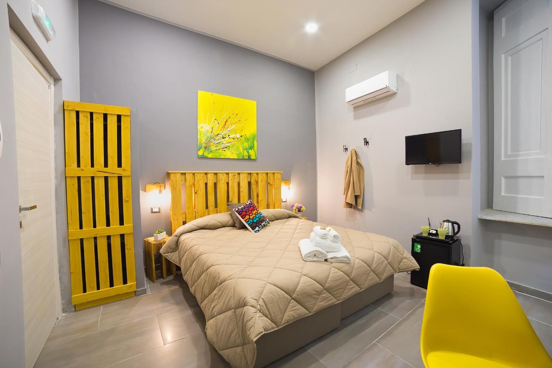 Standard King Room