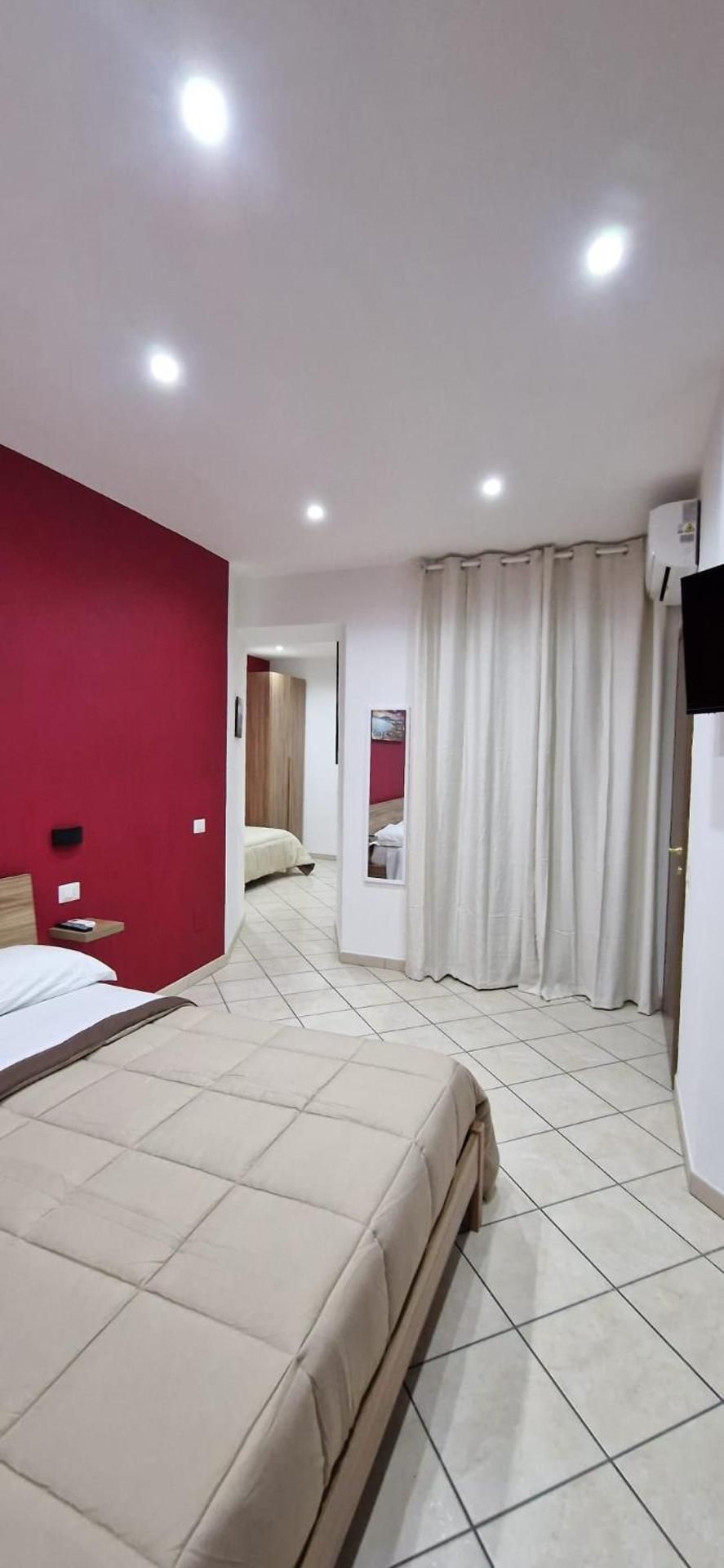 Domus Pisanelli Quadruple Room