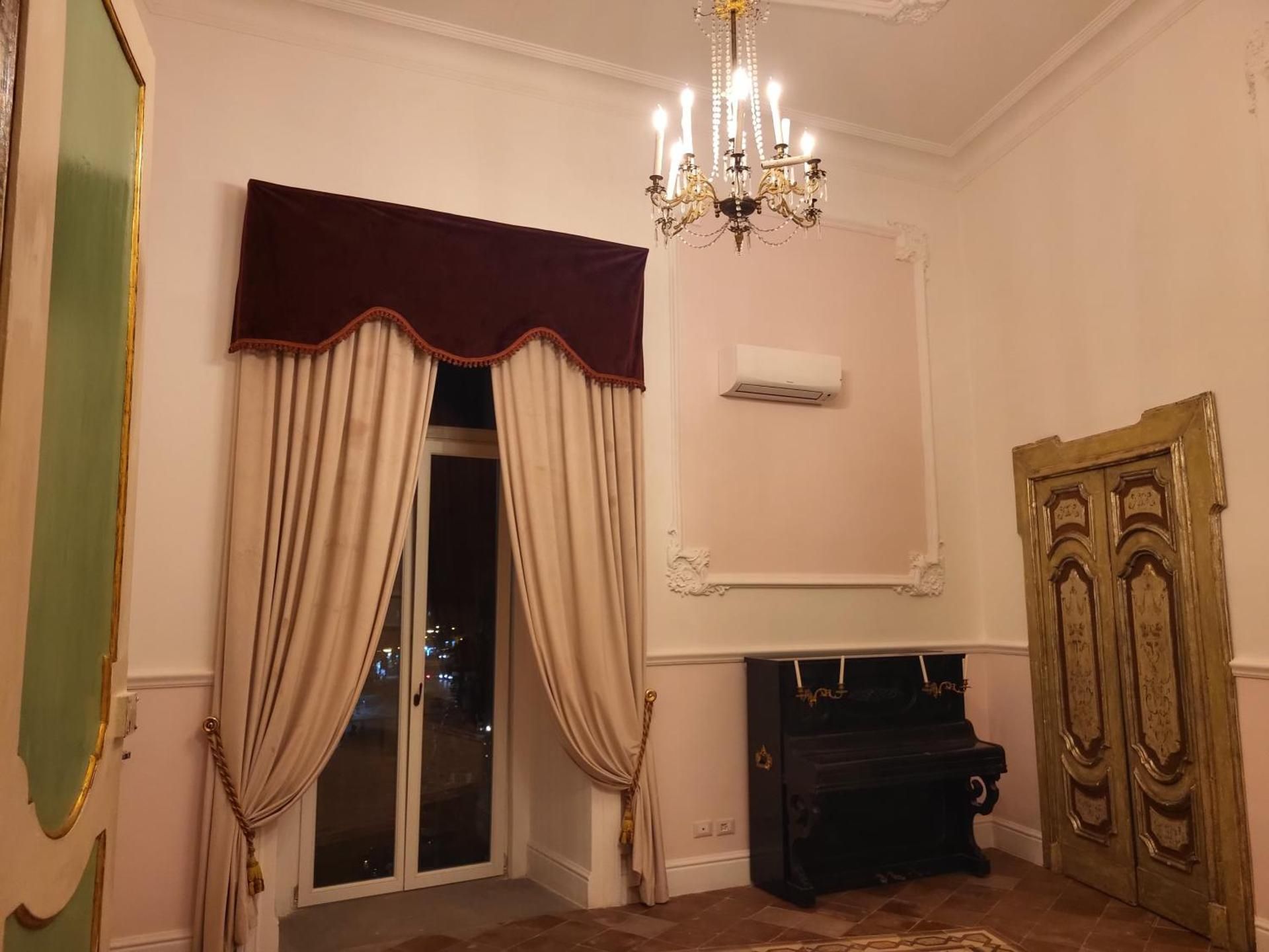 ART HOUSE VENUSIO Naples