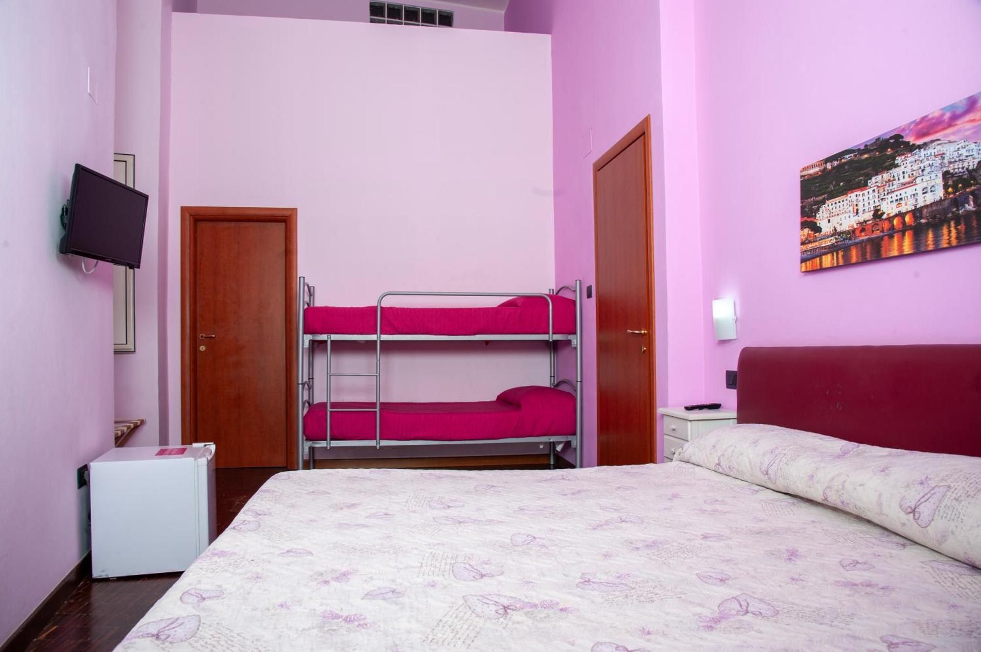 Classic Quadruple Room