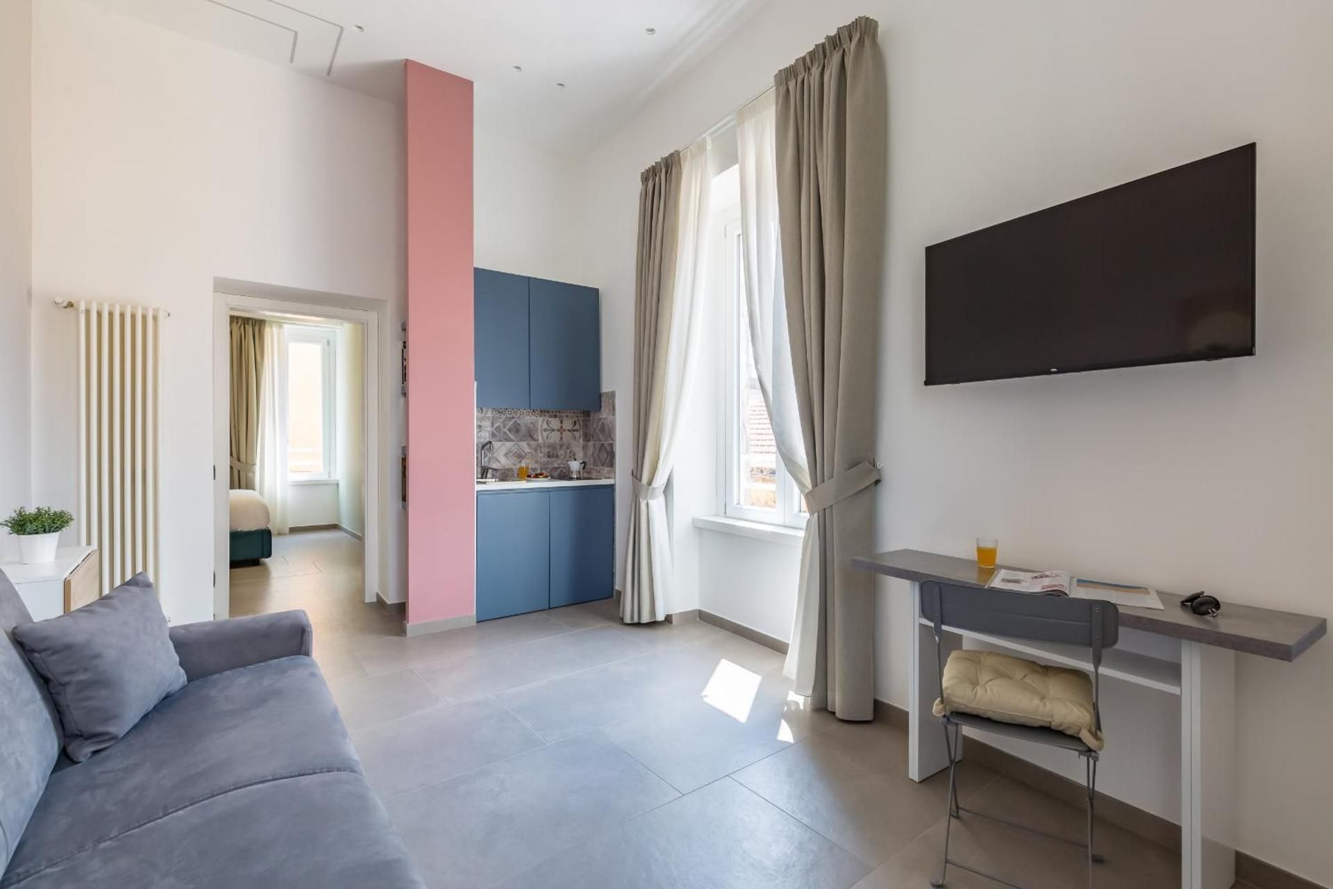 One-Bedroom Apartment