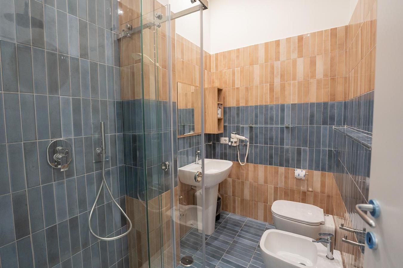 Medina H. LifeStyle Historical Area, by ClaPa Group Dislocated Hospitality Standard Double Room 2