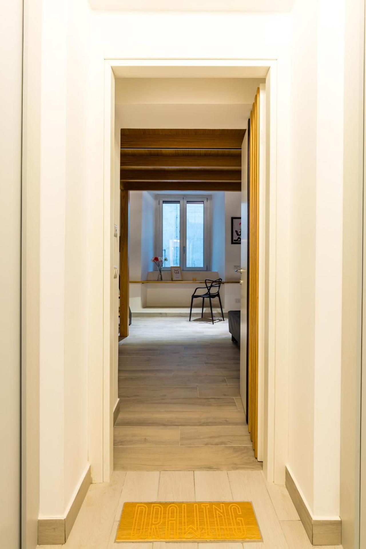 shared lounge/tv area