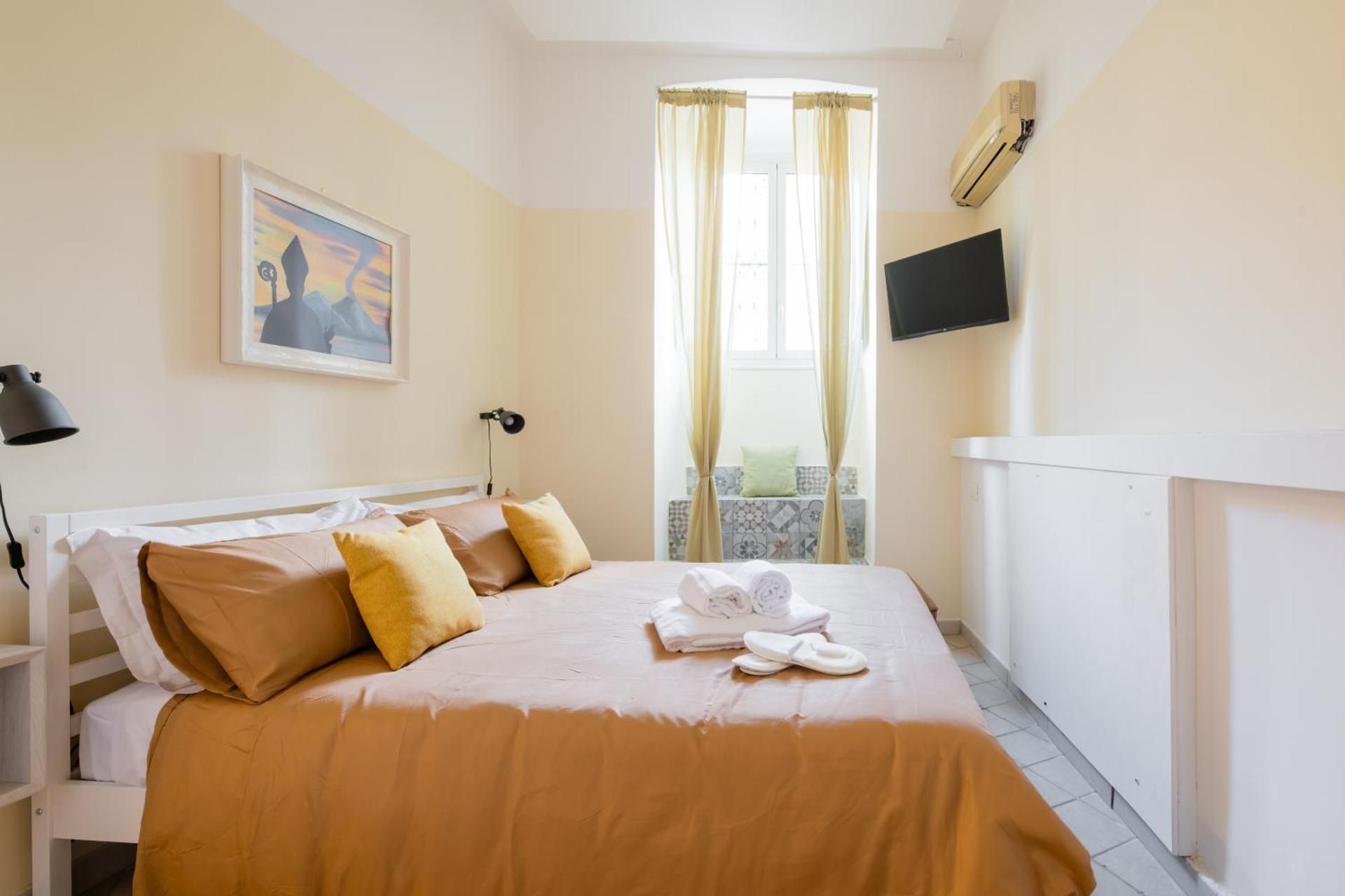 Madi Rooms