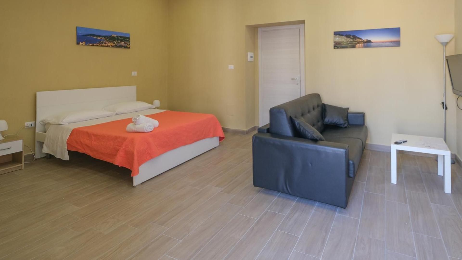 Royal Dante Suite with Terrace 2