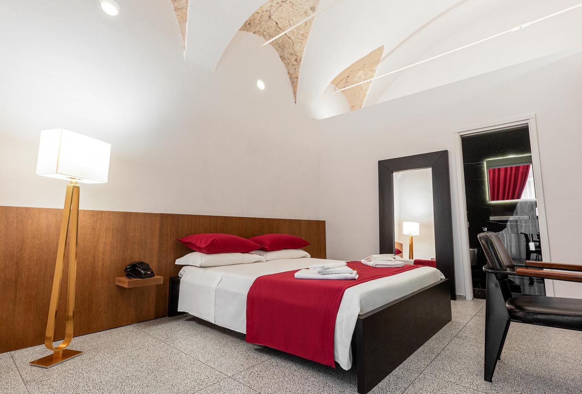Deluxe Double Room with Extra Bed