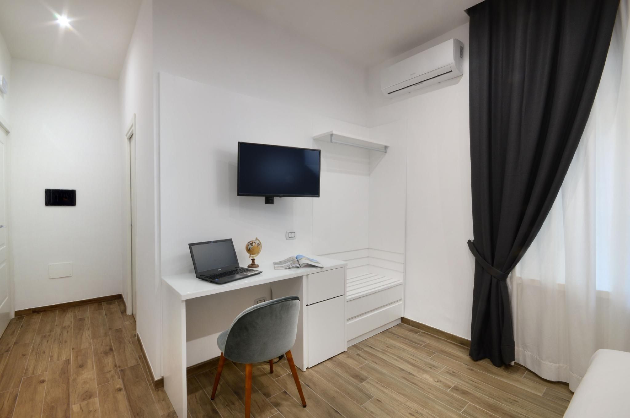 Napoliseason Camera King Superior 3