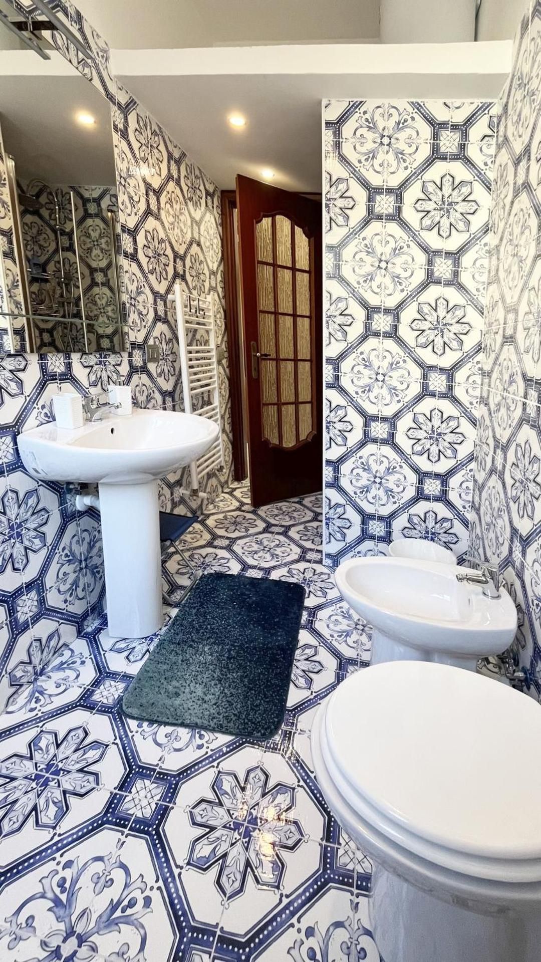 Biagina Rooms Double Room with Balcony 2