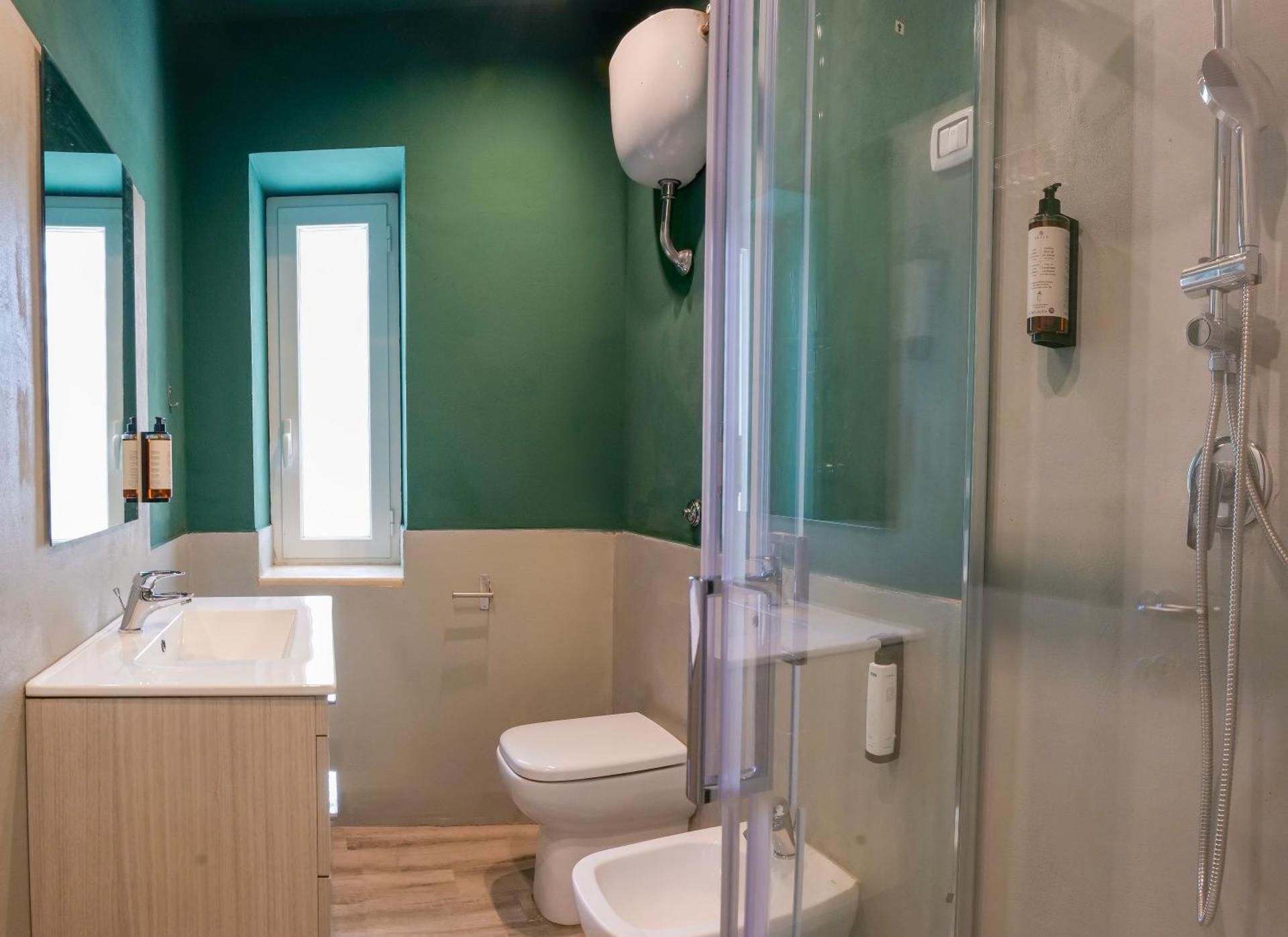 Deluxe Double or Twin Room with City View