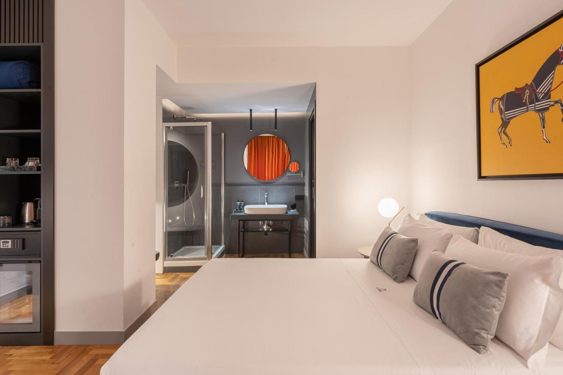 Standard Double Room – Via Santa Lucia 76