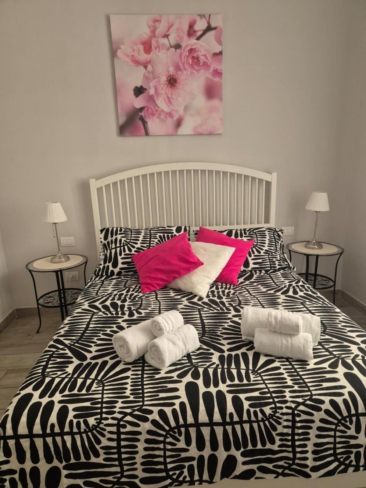 Double Room with Private External Bathroom