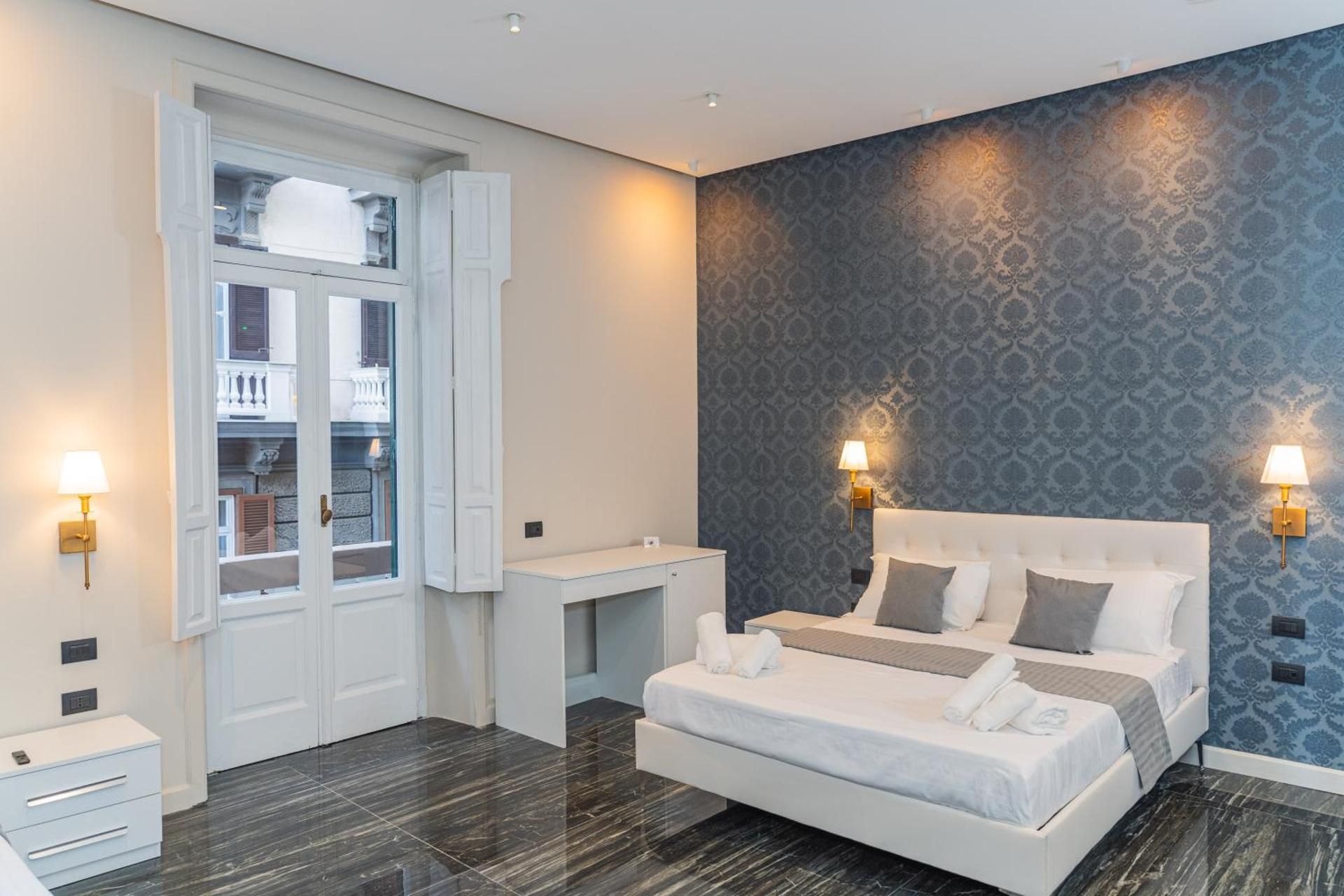 Luxury Triple Room