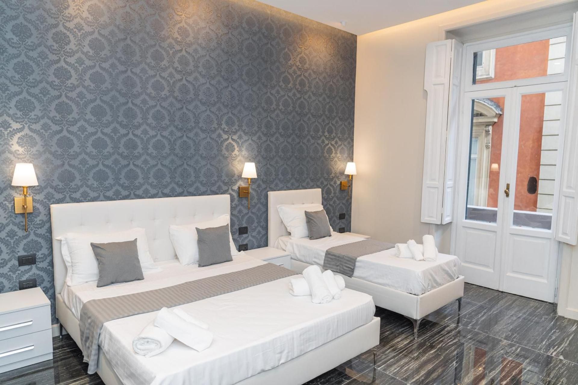 Deluxe Triple Room