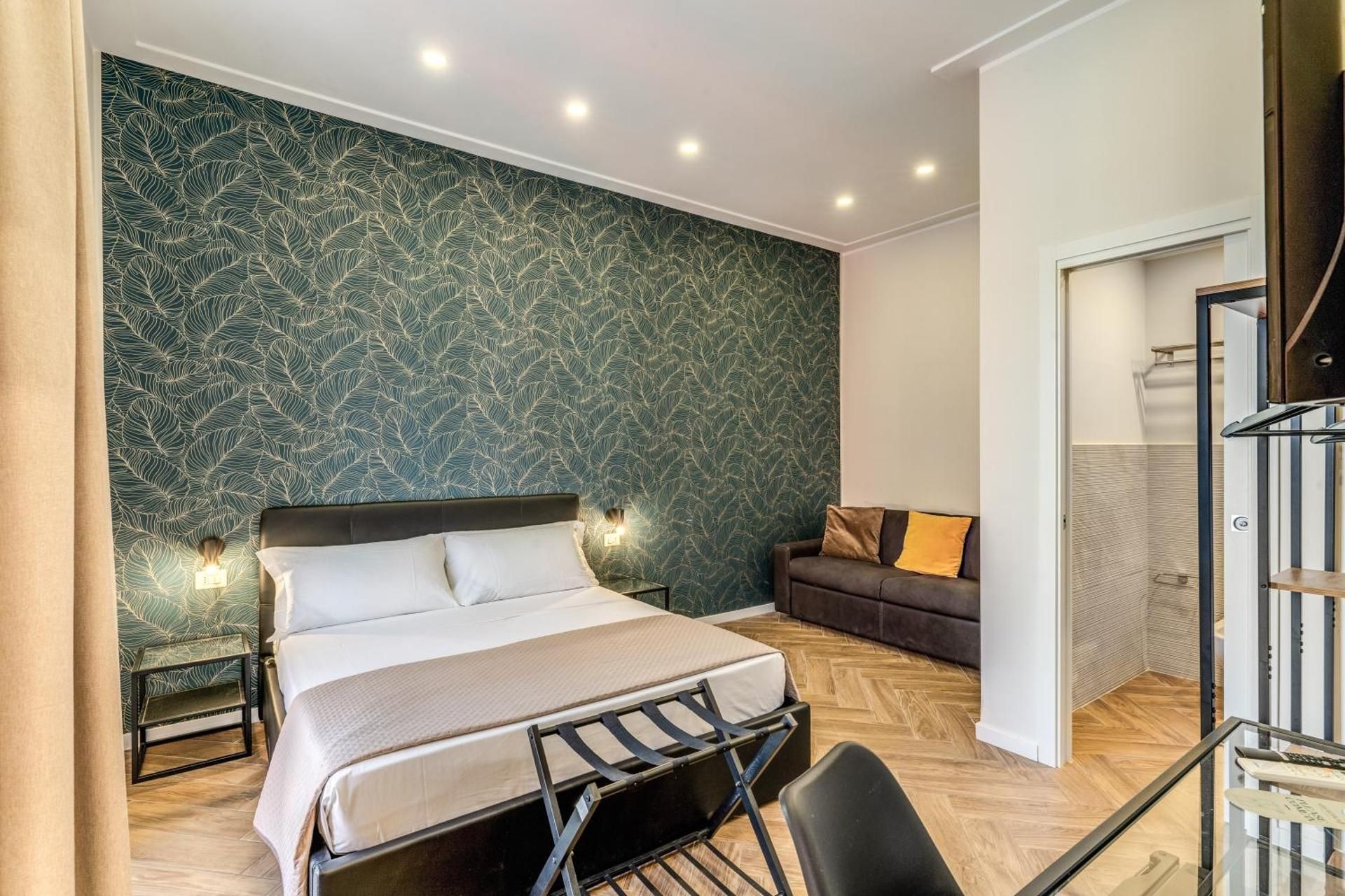 Classic Quadruple Room