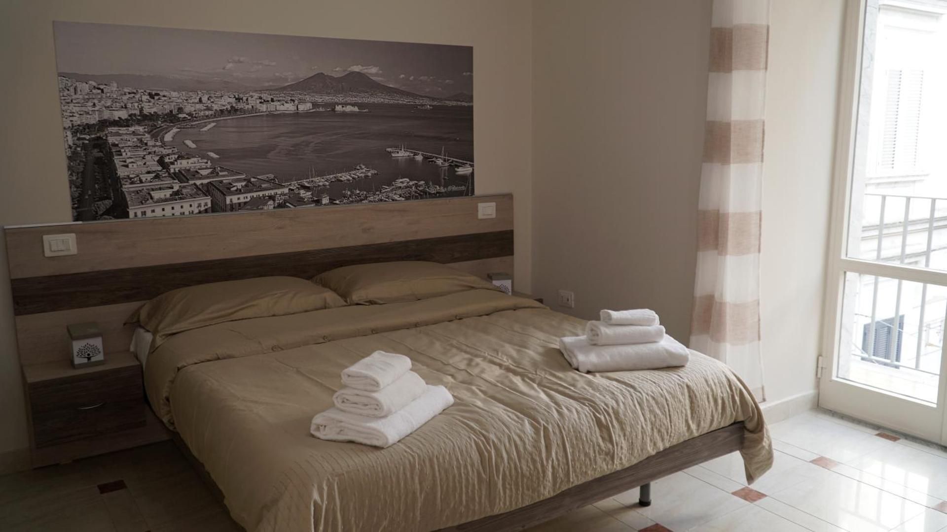 Donna Vicenza Bed & Breakfast Double Room with Balcony 2