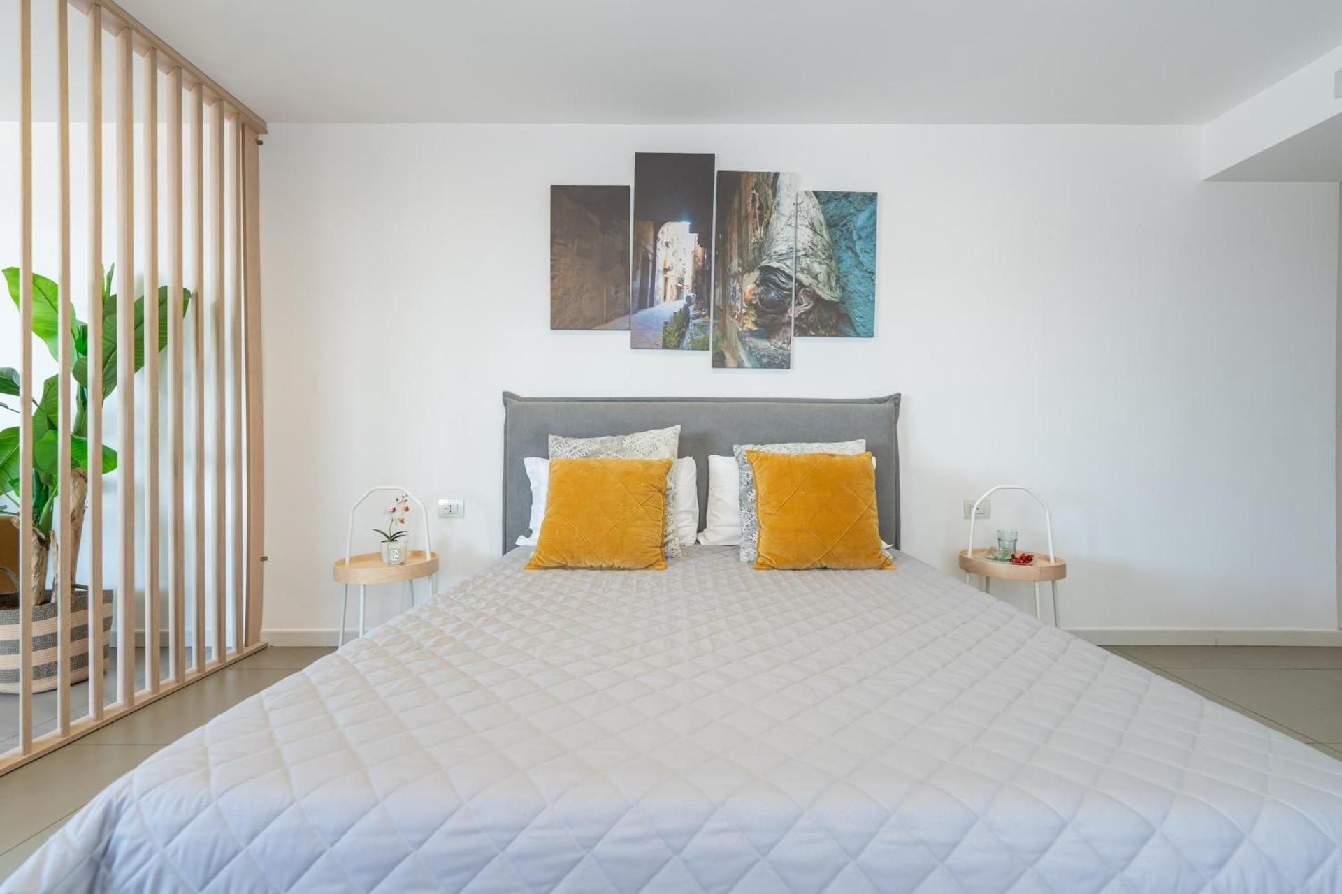 Premium Quadruple Room