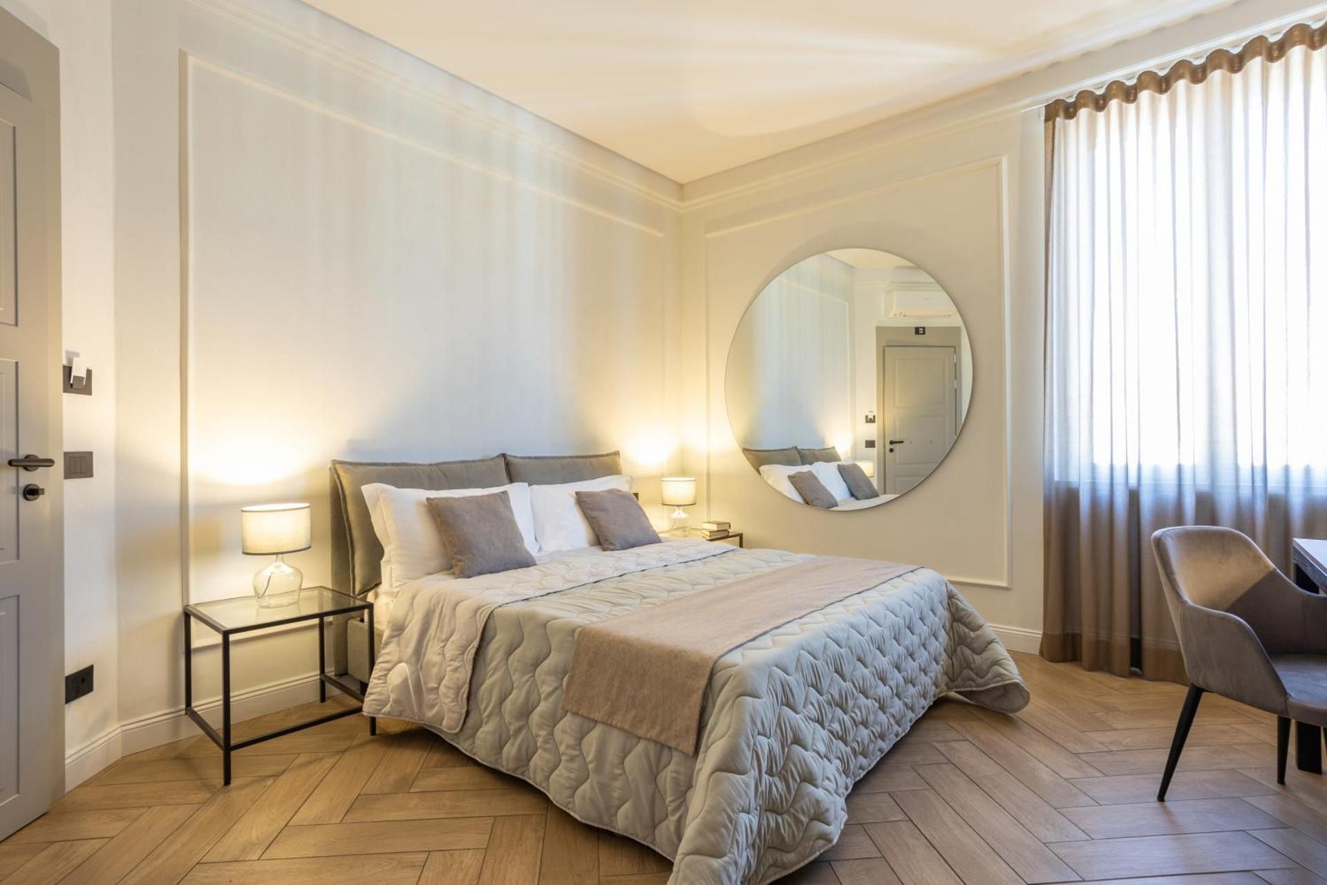 Boemi smart suites Deluxe Room 2