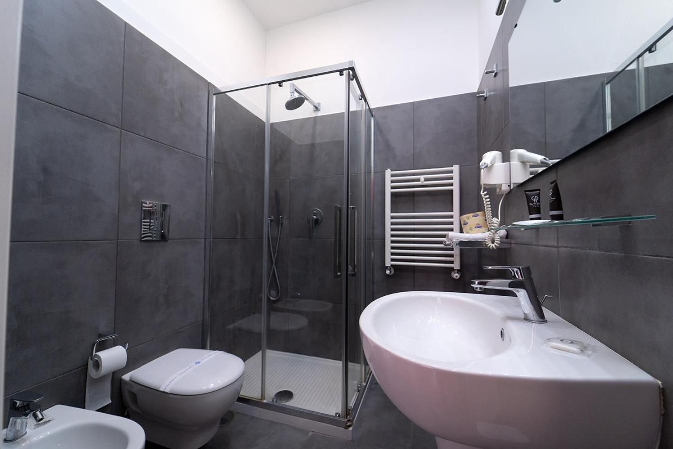 Suite with Spa Bath
