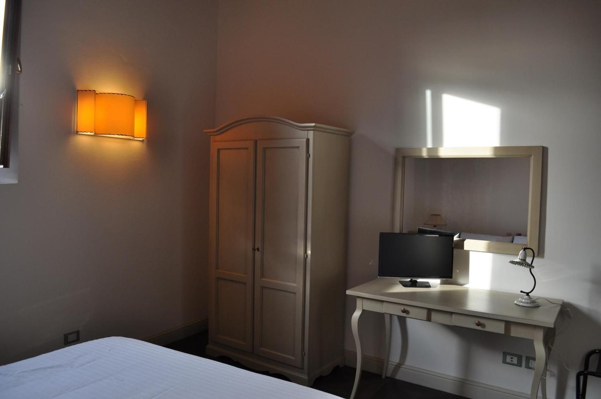 Armonie di Villa Incontri B&B Deluxe Room 3