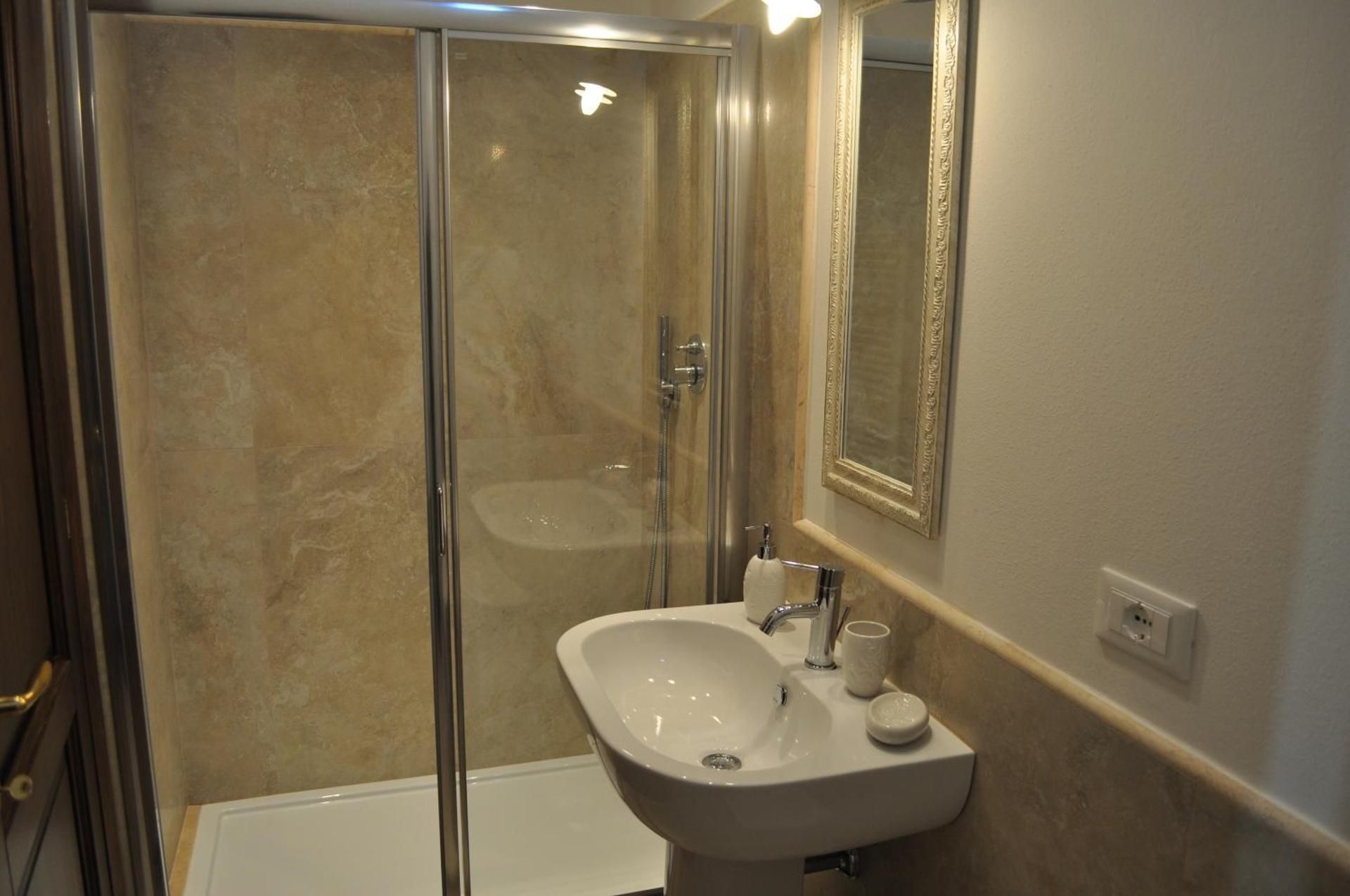 Armonie di Villa Incontri B&B Double or Twin Room with Garden View 3