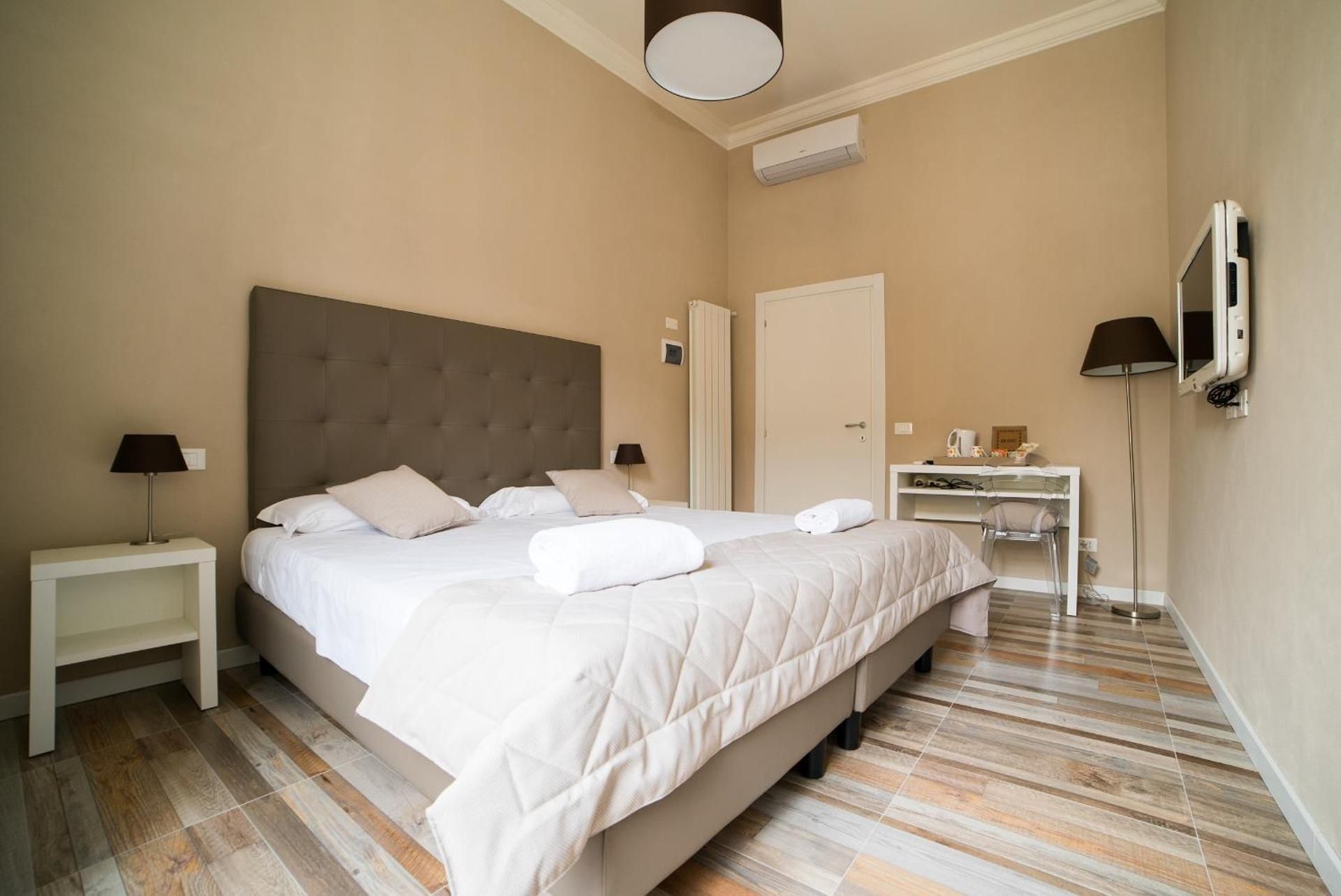 D'HOME FLORENCE Superior Double or Twin Room