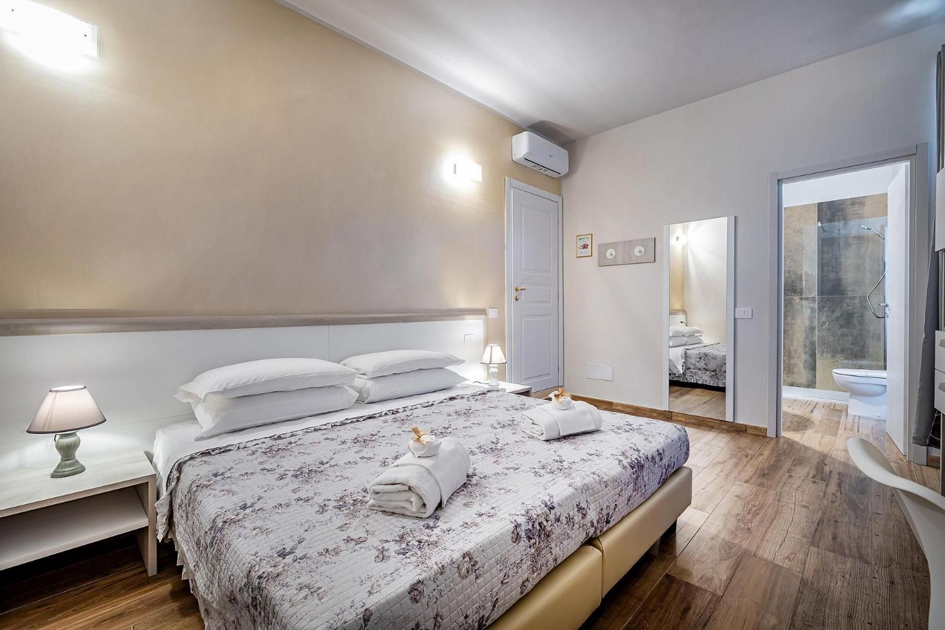 Florence Ventuno B&B Standard Double Room