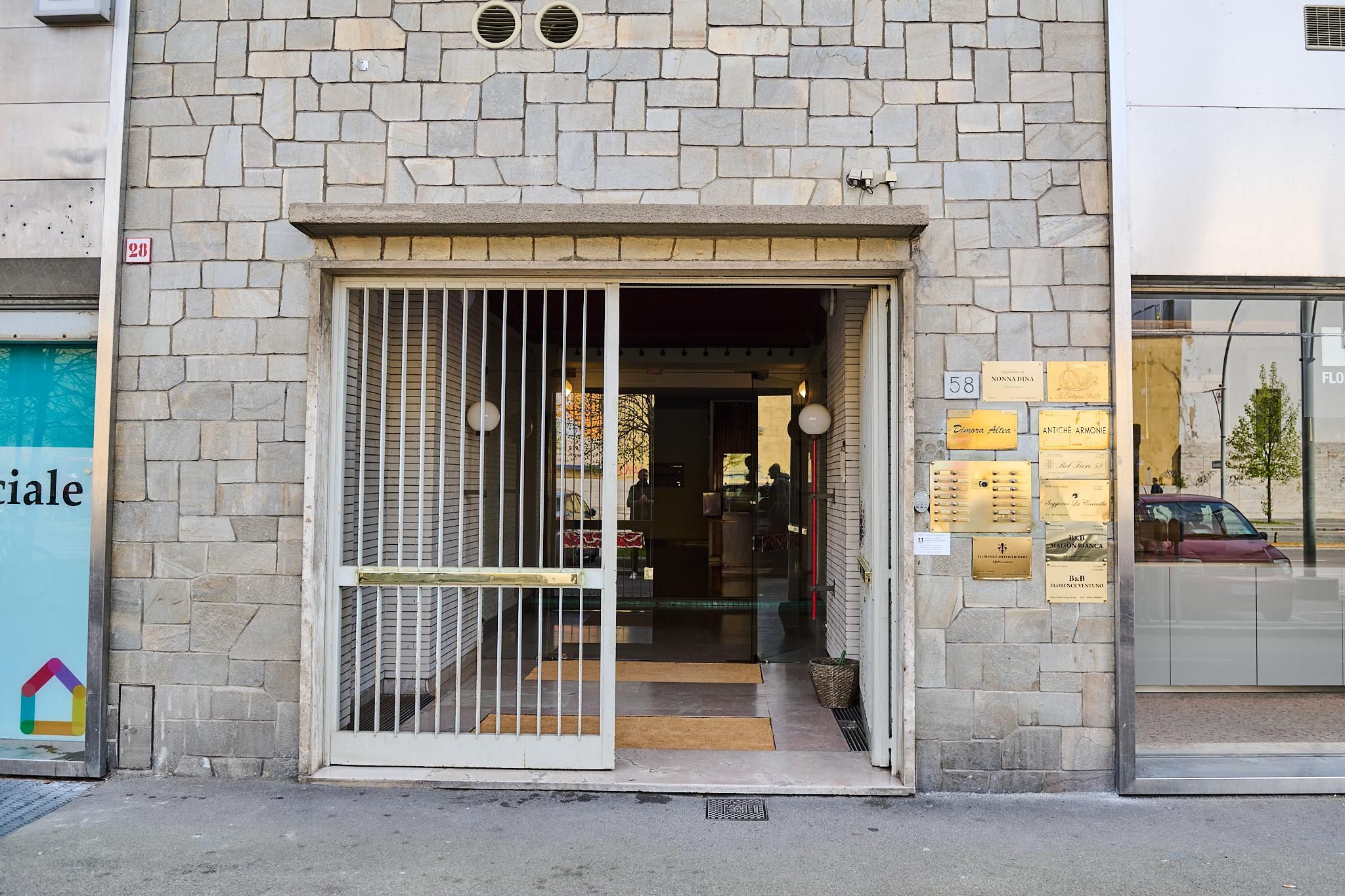 FLORENCE MEDALI ROOMS