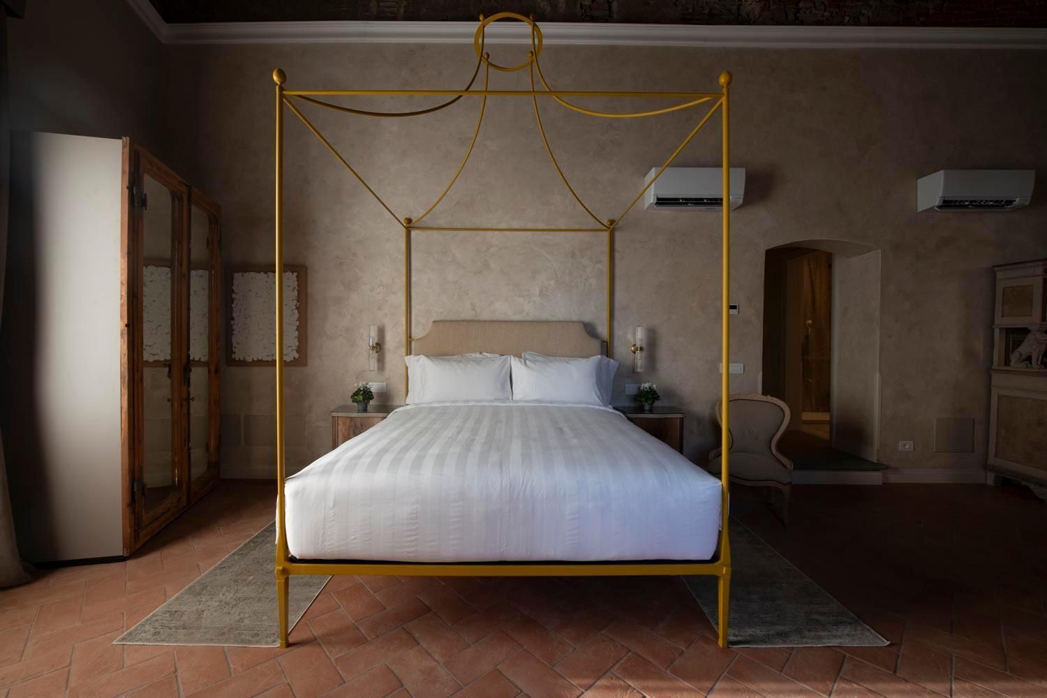 Two-Bedroom Loft Apartment