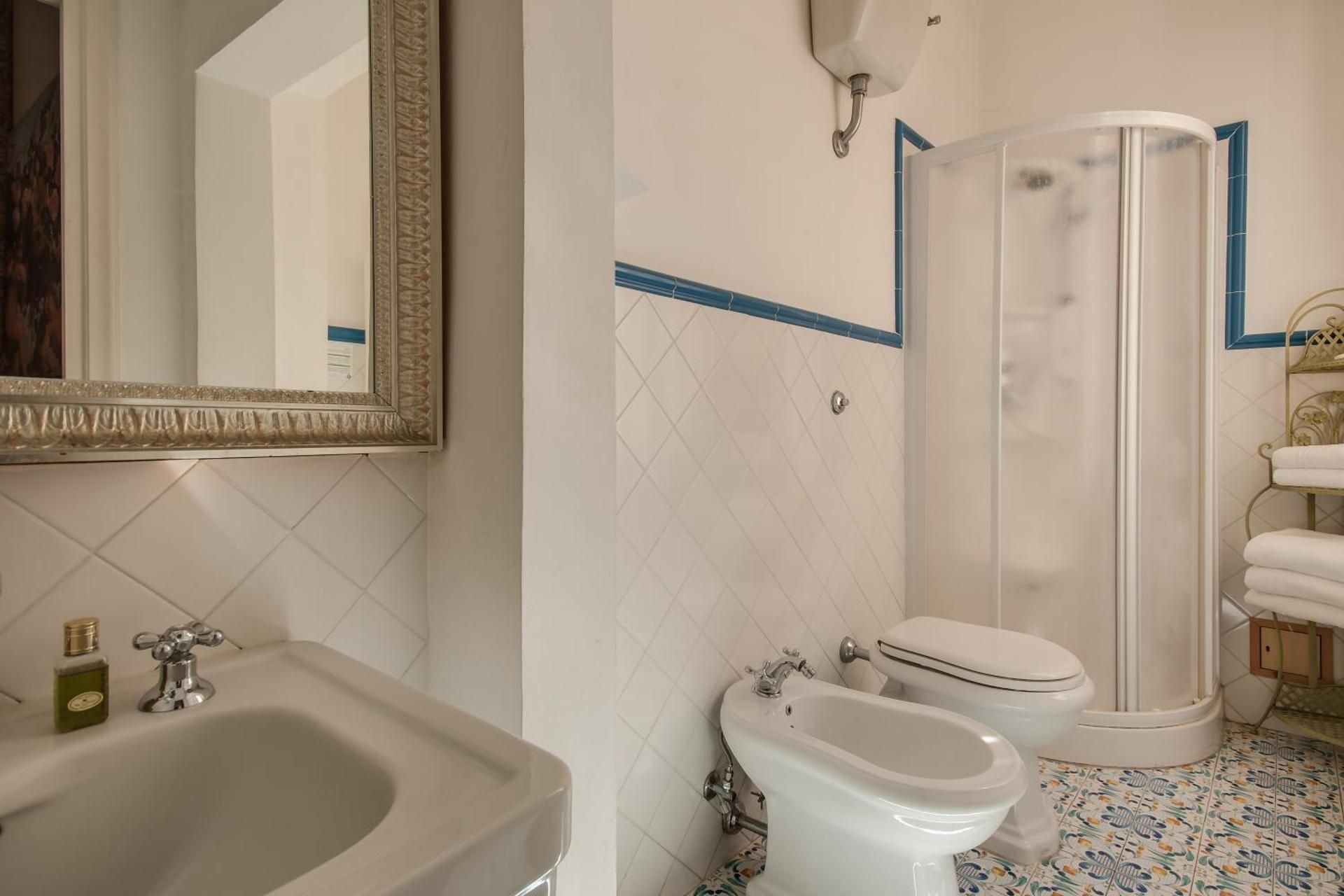 Florence Dream Domus Quadruple Room 3