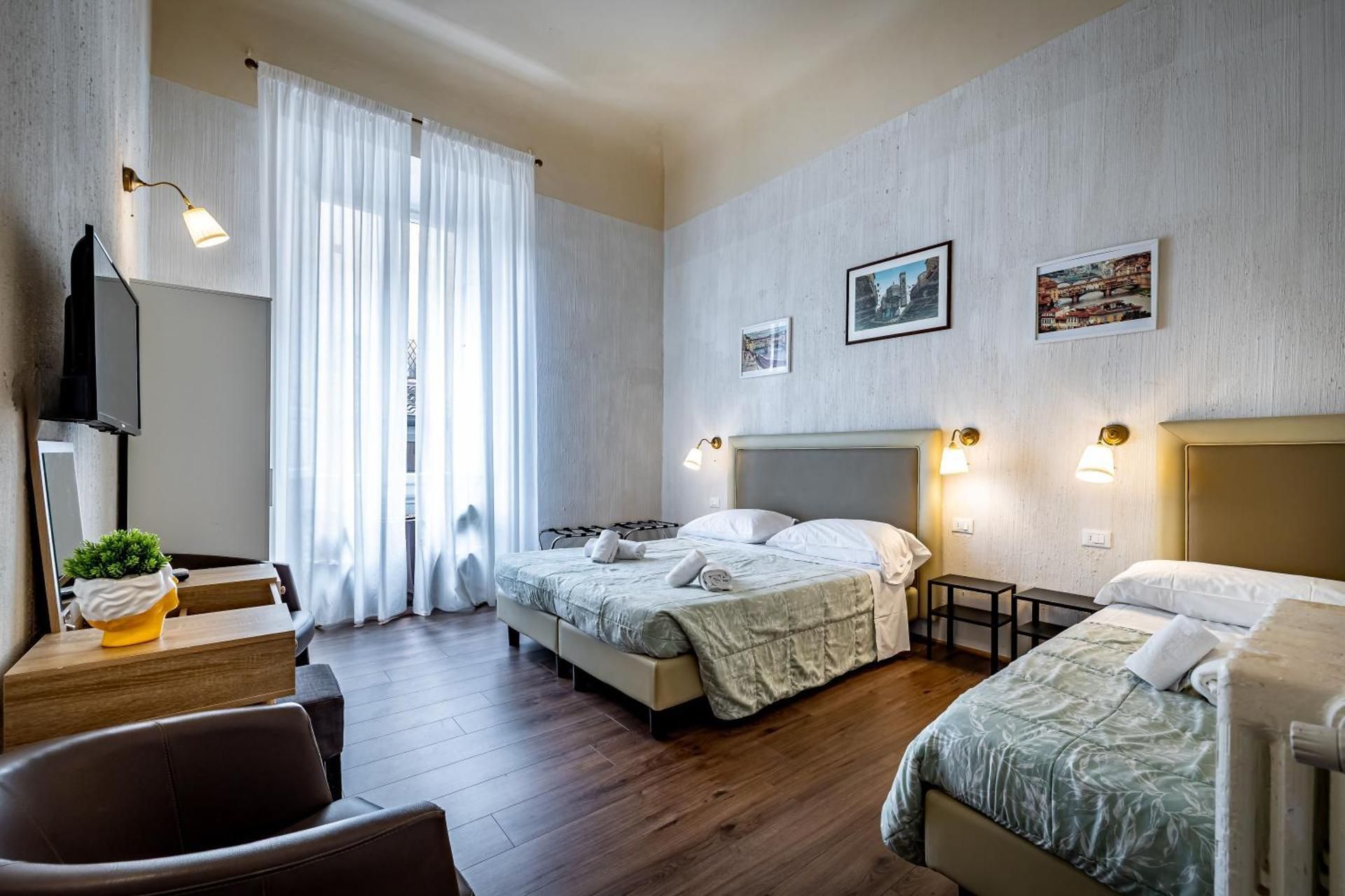 Triple Room with Private Bathroom