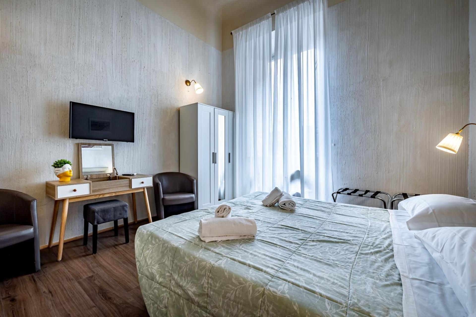 Triple Room with Private Bathroom