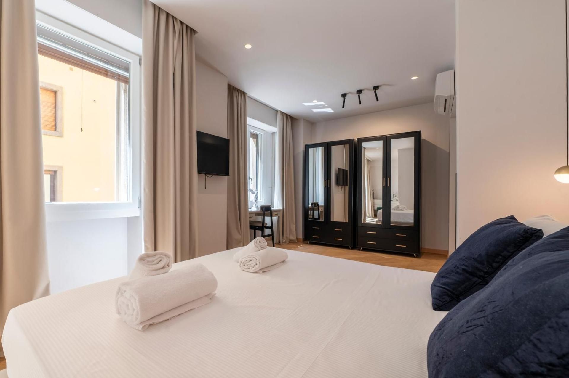 The Old Palace- Luxury Suites Signoria Deluxe Double Room with Balcony 2