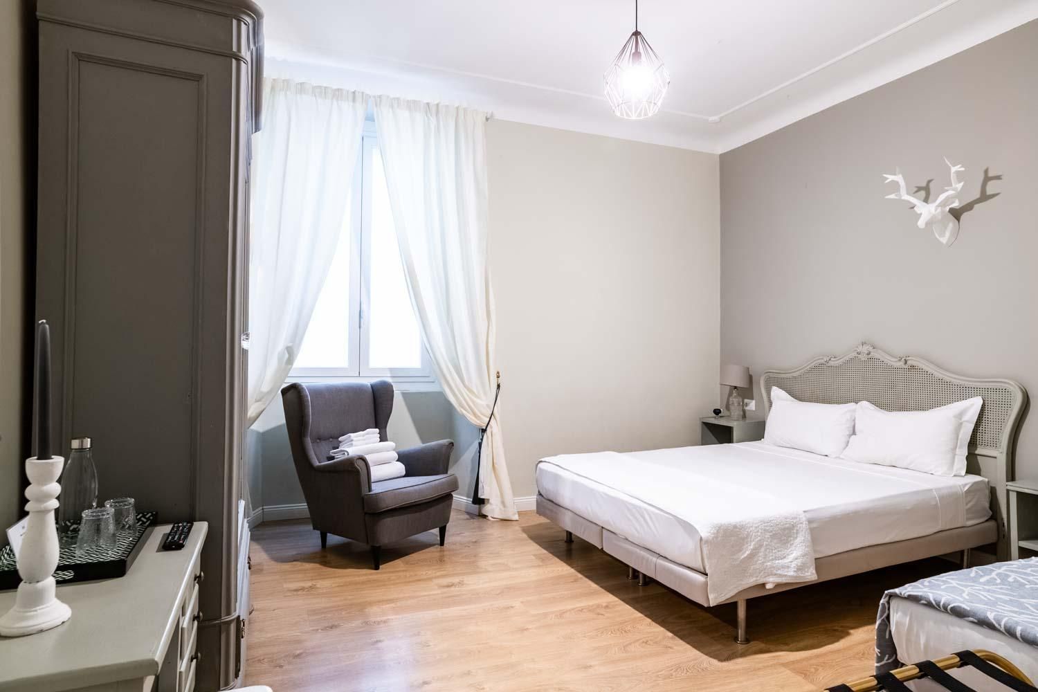 Triple Room with Private External Bathroom