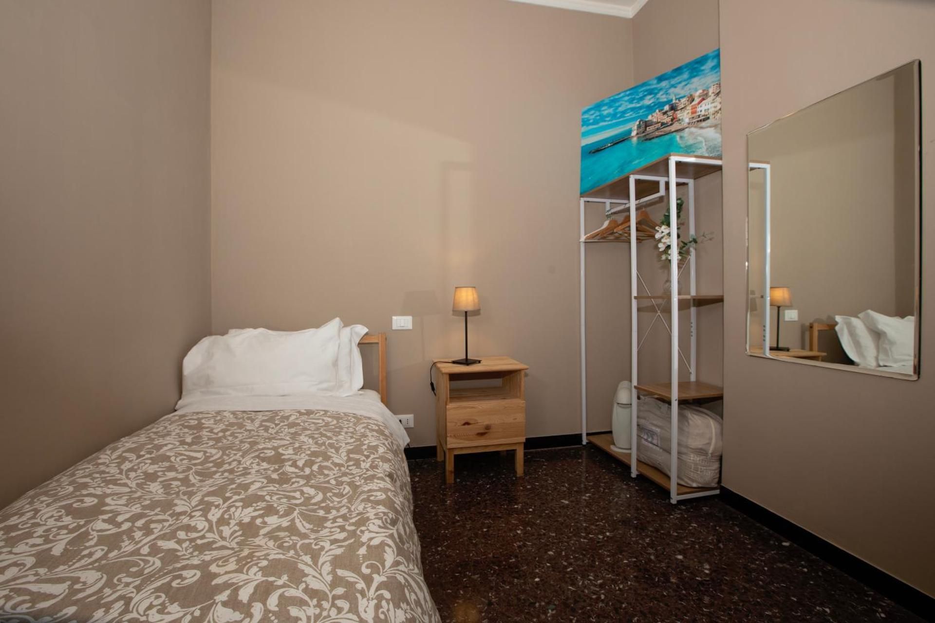 Standard Single Room