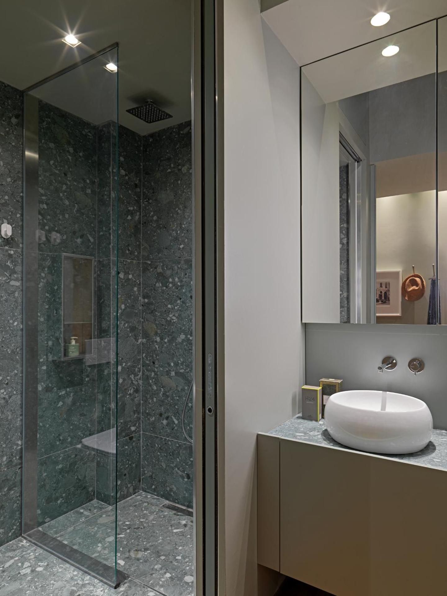 Fifty Eight Suite Milan Regina Margherita Studio Apartment 2